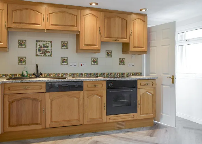 Lorna's At The Grange - Uk11565